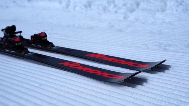 Nordica Dobermann SPITFIRE 70 PRO | 2023 Sportcarver #skitest