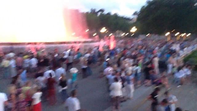 Поющие фонтаны Испания смотреть онлайн