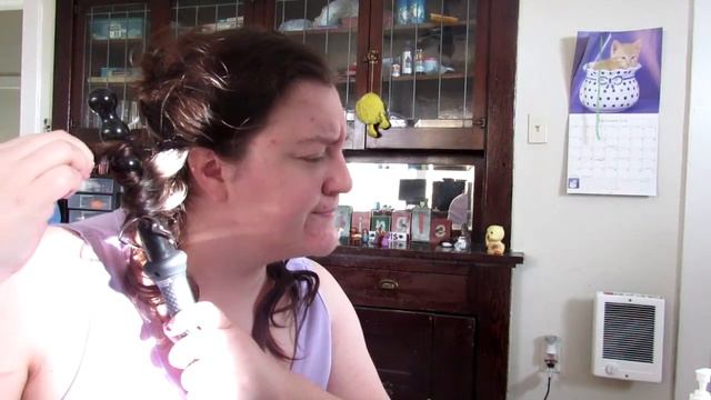 12 Days of Christmas - How I Curl My Hair смотреть онлайн