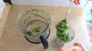 Зеленый смузи / Коктейль из зелени, яблока, груши / Детокс, очищение организма, похудение / РЕЦЕПТ