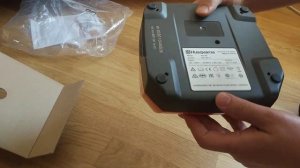 Распаковка - Зарядное устройство для электроинструмента Husqvarna QC 330