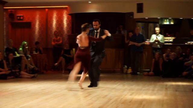 Noelia Barsi & Giorgio Regnoli tango vals смотреть онлайн