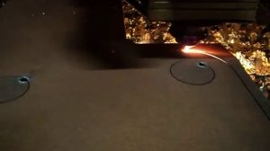 резка оптоволоконным лазером 25 мм