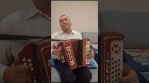Әтиләр турында иң матур җыр! Арча районыннан Шәүкәт Вәлишин җыры халык күңелен яулады!