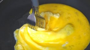 Омлет торнадо на сковороде – Корейский рецепт омлета из яиц