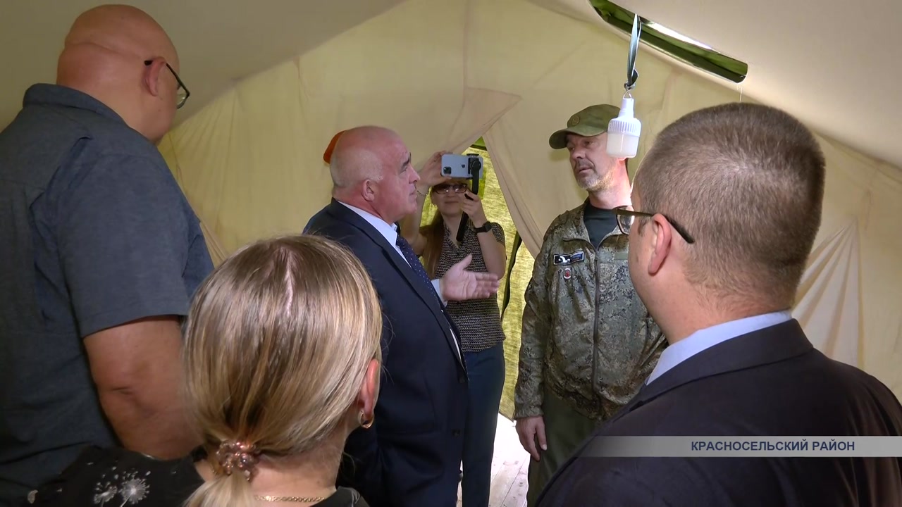 Сергей Ситников проверил, в каких условиях живут участники тематической смены «Юный спасатель»