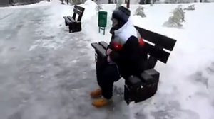 Парень хотел извиниться перед девушкой