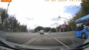 У454СО31RUS 
13.08.2024 проезд на красный 
перекресток пр Маршала Жукова и ул. Мнёвники