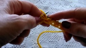 Очень красивый и эффектный плотный узор спицами.