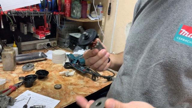 Makita HP1630 Особенности ремонта.