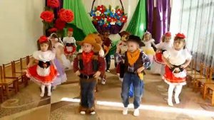 Общий танец. Весенний утренник. Средняя группа.