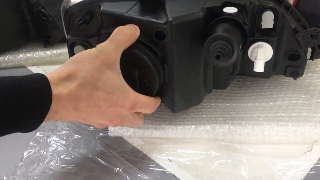 Обзор передних фар на Рено Логан смотреть онлайн