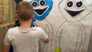 РИСУЕМ ГИГАНТА ХАГИ ВАГИ И КИСИ МИСИ