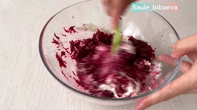 Очень красивый салат из свеклы / Вкусный салат за 5 минут
