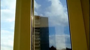 Установка солнцезащитной пленки на окно