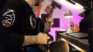 Celestion Greenback vs Vintage 30 in a low tuning.