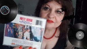Я ПРИСТёГИВАЮ РЕСНИЦЫ И ДЕЛАЮ РЕПОРТАЖ ПРО СВОИ ДИСКИ-MY CD'S AND FALSE EYELASHES