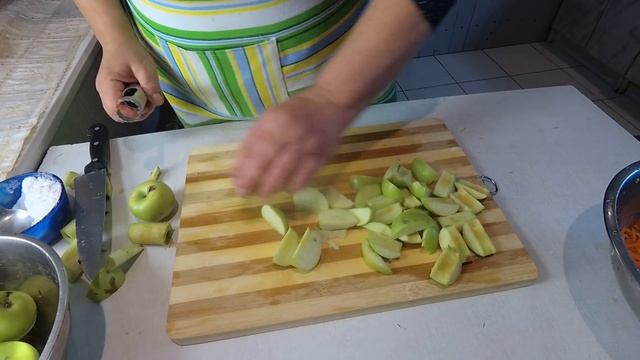 Хрустящая квашеная капуста с яблоками-Фантастика!