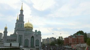 Мусульмане празднуют Курбан-байрам