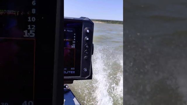 Свиммер 370XL по высокой волне на обском море. Отличный результат! смотреть онлайн