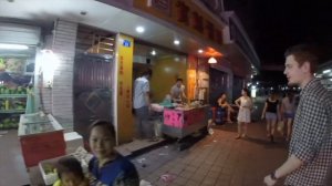 Китай. Поход на вечерний рынок Шеньчженя