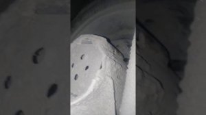 Снимаем барабан с заднего тормоза мицубиси шариот.