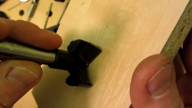 Мебельный шаблон-кондуктор Assistent: как правильно использовать керн смотреть онлайн