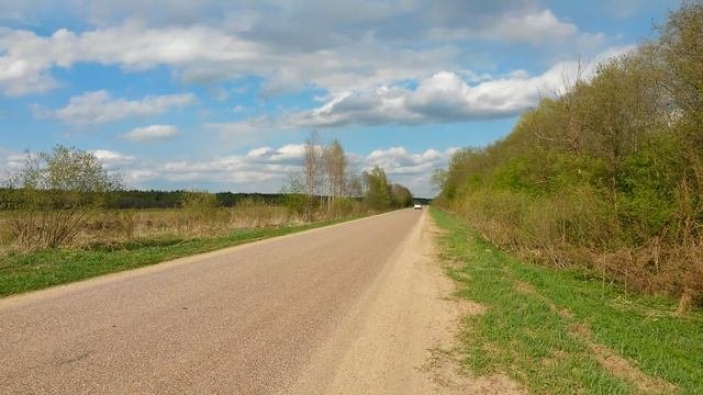Прямоточный выхлоп на 63 трубе + раздвоенный выхлоп Jun Bl резкий старт с места.
