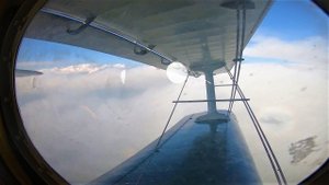 Летний взлет самолета Ан-2. Работа пилота.