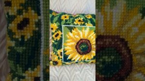 Наборы для вышивки крестиком  Vervaco Бельгия. Подушки. Техника печатный крест.  Размер 40на40.