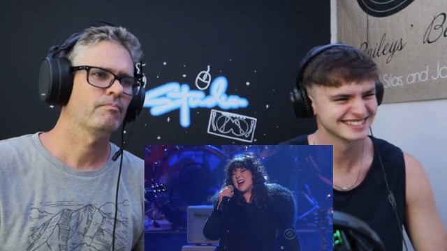 My Dad And I React To Heart - Stairway to Heaven (Led Zeppelin) Live at the Kennedy Center!!! смотреть онлайн