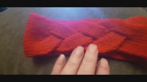 Простая и красивая повязка на голову — справится даже новичок