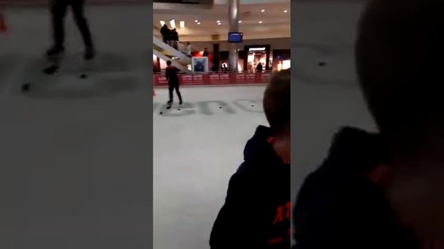 Каток первый раз Керуен сити ( Keruencity) Актобе смотреть онлайн