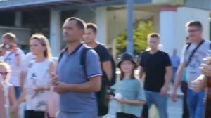 Песня на Украинском в центре Москвы