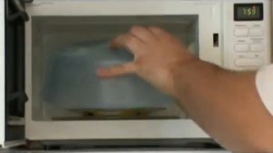 Как приготовить яичницу в микроволновке