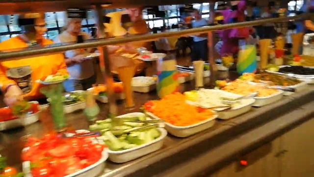 Отель Ялта Интурист. Завтрак. смотреть онлайн