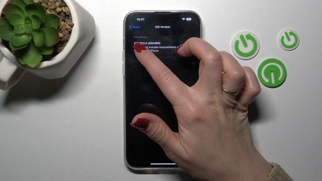 How to Check iOS Version on iPhone 14 Pro Max - Find iOS Version смотреть онлайн