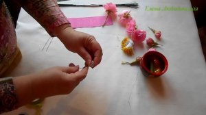 Ветка сакуры из гофрированной бумаги