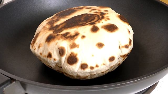 Пита с рыбой, овощами и соусом смотреть онлайн