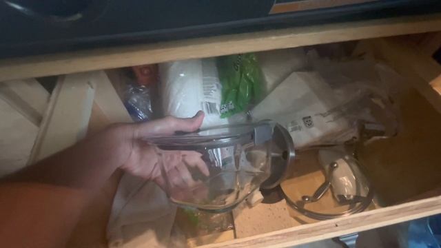 Ford E350 Campervan - Van Tour * Simple & Cozy * смотреть онлайн