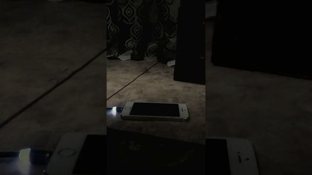 Что делать если айфон на зарядке, но не заряжается.