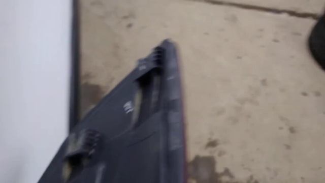 Как снять задний стоп сигнал на Сузуки СХ4 SX4 смотреть онлайн