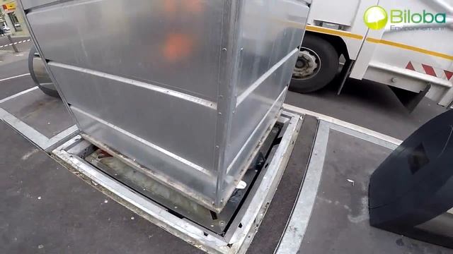 La collecte des conteneurs enterrés