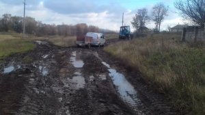 3.11.2017 Буксир Mercedes Benz Vito вытаскиваем на МТЗ 82.1