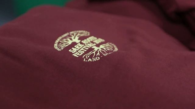Срочная шелкография печать! Что такое шелкография? Как она делается? И как выглядит производство