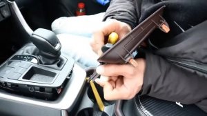 Беспроводная зарядка (взамен стандартной ниши) для Toyota RAV4 (Тойота РАВ4) 2019 -