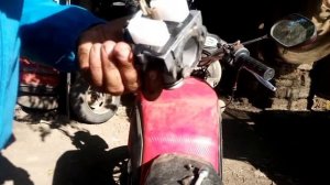 Почистил карбюратор на ИЖ Юпитере 5 стоял два месяца