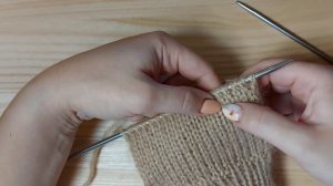 Варежки спицами за пару часов, легкий способ! Полая резинка и техника Magic Loop. Подробный МК