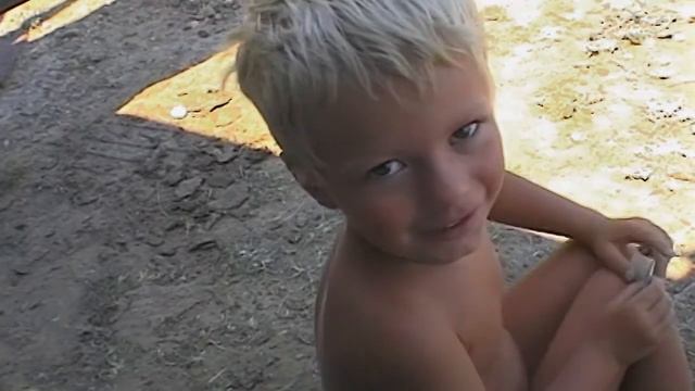 Я всегда помню о главном, когда засыпаю плавно - ремэйк на горшке смотреть онлайн