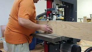 Распил ламелей на ленточнопильном станке Felder Hammer N4400 17"